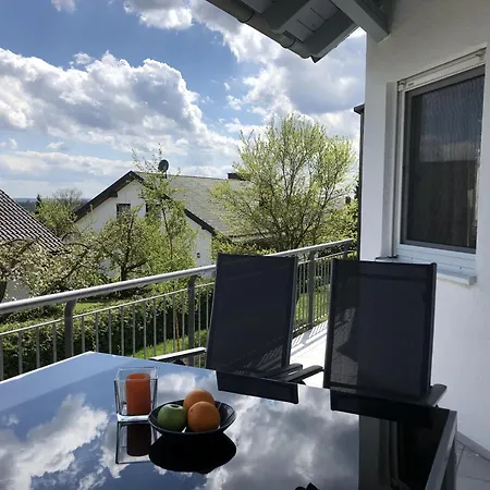 Apartment Am Kreuzberg Fuer 8 Personen