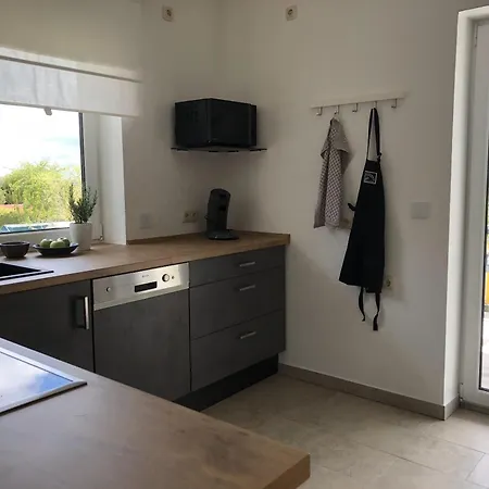 Am Kreuzberg Fuer 8 Personen Apartment Medlingen